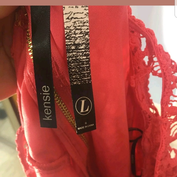 NWT Kensie Dress Coral Halter Crochet Lace - Picture 5 of 7